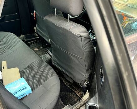 Сірий Ауді 80, об'ємом двигуна 1.8 л та пробігом 0 тис. км за 1200 $, фото 1 на Automoto.ua