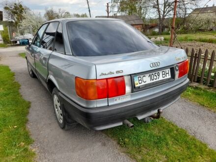 Ауді 80 1988 у Дрогобичі на Automoto.ua Сірий Ауді 80, об'ємом двигуна 1.8 л та пробігом 320 тис. км за 1200 $, фото 1 на Automoto.ua
