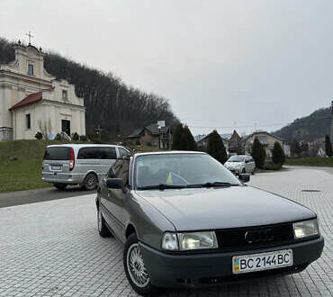 Ауді 80 1988 у Львові на Automoto.ua Сірий Ауді 80, об'ємом двигуна 1.8 л та пробігом 300 тис. км за 2200 $, фото 1 на Automoto.ua