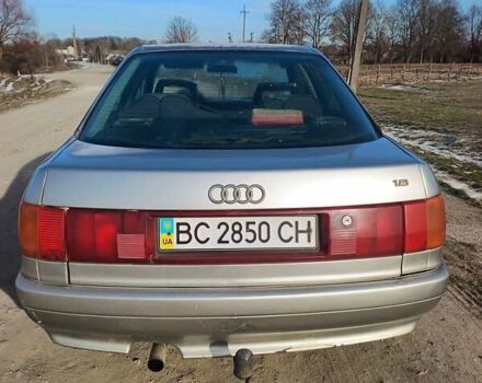 Сірий Ауді 80, об'ємом двигуна 1.8 л та пробігом 250 тис. км за 700 $, фото 1 на Automoto.ua