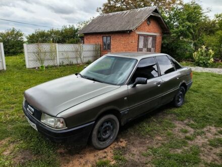 Ауди 80 1989 в Черткове на Automoto.ua Серый Ауди 80, объемом двигателя 1.8 л и пробегом 335 тыс. км за 1300 $, фото 1 на Automoto.ua
