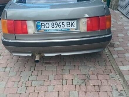 Ауди 80 1989 в Черновцах на Automoto.ua Серый Ауди 80, объемом двигателя 2 л и пробегом 200 тыс. км за 1700 $, фото 1 на Automoto.ua