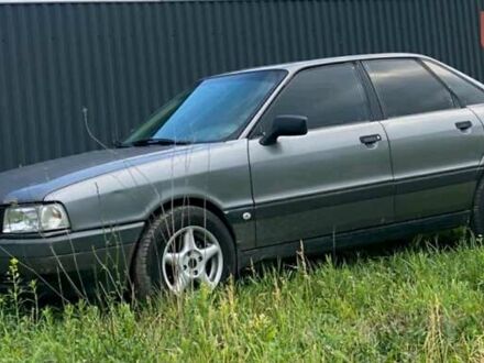 Ауді 80 1989 у Рівному на Automoto.ua Сірий Ауді 80, об'ємом двигуна 1.6 л та пробігом 350 тис. км за 2300 $, фото 1 на Automoto.ua