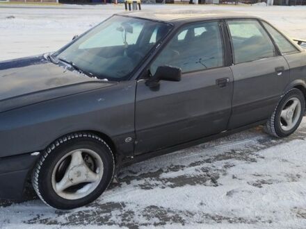 Сірий Ауді 80, об'ємом двигуна 2 л та пробігом 385 тис. км за 1850 $, фото 1 на Automoto.ua