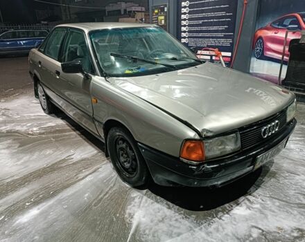 Серый Ауди 80, объемом двигателя 1.6 л и пробегом 250 тыс. км за 1350 $, фото 1 на Automoto.ua