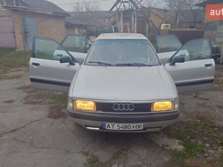 Серый Ауди 80, объемом двигателя 1.8 л и пробегом 350 тыс. км за 1700 $, фото 1 на Automoto.ua