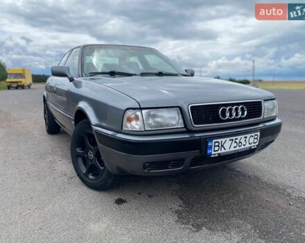 Серый Ауди 80, объемом двигателя 2 л и пробегом 308 тыс. км за 4500 $, фото 1 на Automoto.ua