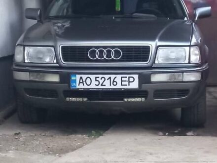 Серый Ауди 80, объемом двигателя 2.6 л и пробегом 300 тыс. км за 3000 $, фото 1 на Automoto.ua