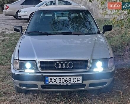 Серый Ауди 80, объемом двигателя 2 л и пробегом 240 тыс. км за 1700 $, фото 1 на Automoto.ua
