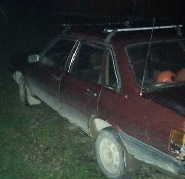 Синий Ауди 80, объемом двигателя 0 л и пробегом 400 тыс. км за 500 $, фото 1 на Automoto.ua