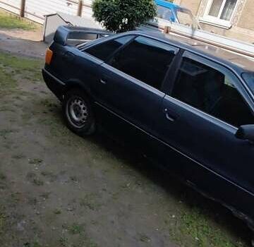 Синий Ауди 80, объемом двигателя 1.6 л и пробегом 333 тыс. км за 600 $, фото 2 на Automoto.ua