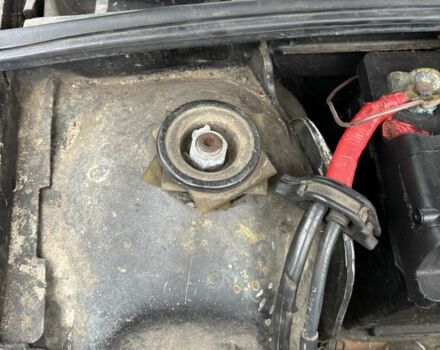 Синий Ауди 80, объемом двигателя 1.8 л и пробегом 228 тыс. км за 1000 $, фото 10 на Automoto.ua