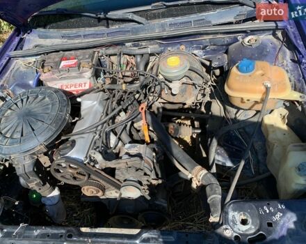 Синій Ауді 80, об'ємом двигуна 1.78 л та пробігом 239 тис. км за 1250 $, фото 6 на Automoto.ua
