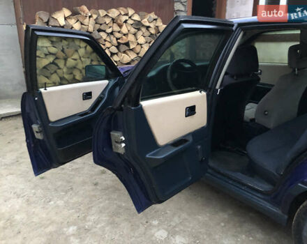 Синий Ауди 80, объемом двигателя 1.8 л и пробегом 200 тыс. км за 1150 $, фото 12 на Automoto.ua