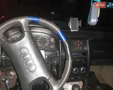 Синій Ауді 80, об'ємом двигуна 1.78 л та пробігом 280 тис. км за 950 $, фото 3 на Automoto.ua