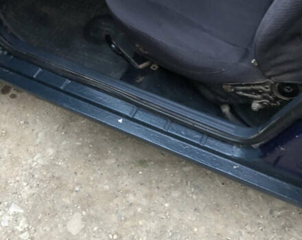 Синий Ауди 80, объемом двигателя 1.8 л и пробегом 200 тыс. км за 1150 $, фото 10 на Automoto.ua