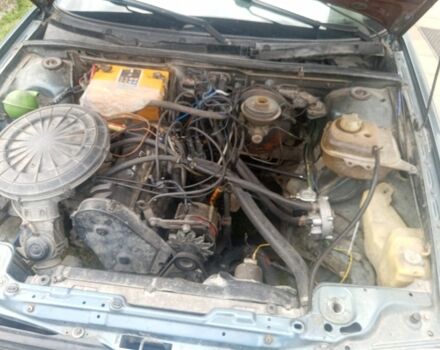 Синий Ауди 80, объемом двигателя 1.8 л и пробегом 1 тыс. км за 1500 $, фото 8 на Automoto.ua