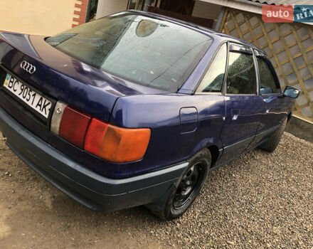 Синий Ауди 80, объемом двигателя 1.8 л и пробегом 200 тыс. км за 1150 $, фото 5 на Automoto.ua