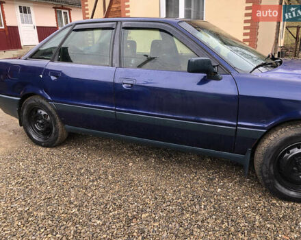 Синий Ауди 80, объемом двигателя 1.8 л и пробегом 200 тыс. км за 1150 $, фото 4 на Automoto.ua