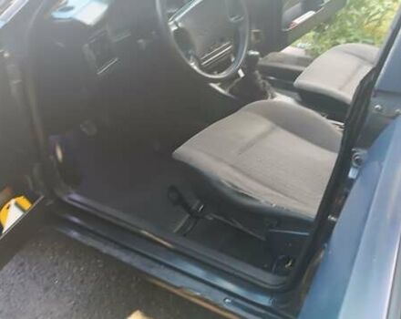 Синий Ауди 80, объемом двигателя 1.8 л и пробегом 308 тыс. км за 1400 $, фото 7 на Automoto.ua