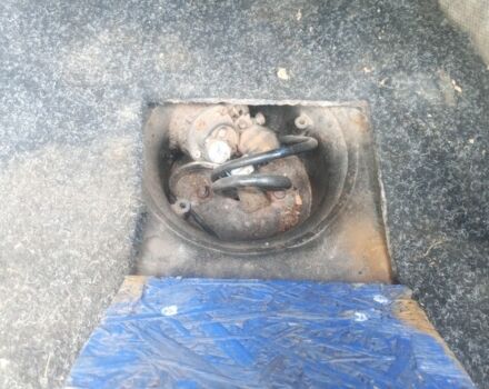 Синий Ауди 80, объемом двигателя 1.8 л и пробегом 1 тыс. км за 1500 $, фото 6 на Automoto.ua