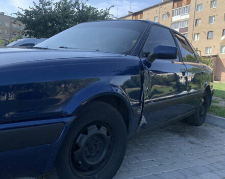 Синий Ауди 80, объемом двигателя 1.8 л и пробегом 227 тыс. км за 1200 $, фото 9 на Automoto.ua