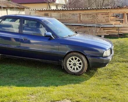 Синий Ауди 80, объемом двигателя 1.8 л и пробегом 300 тыс. км за 1300 $, фото 2 на Automoto.ua