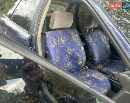 Синий Ауди 80, объемом двигателя 1.8 л и пробегом 250 тыс. км за 1550 $, фото 10 на Automoto.ua