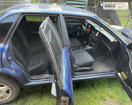 Синій Ауді 80, об'ємом двигуна 1.8 л та пробігом 258 тис. км за 1500 $, фото 7 на Automoto.ua