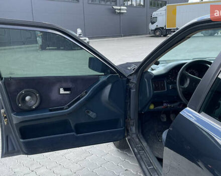 Синий Ауди 80, объемом двигателя 1.78 л и пробегом 300 тыс. км за 2600 $, фото 23 на Automoto.ua