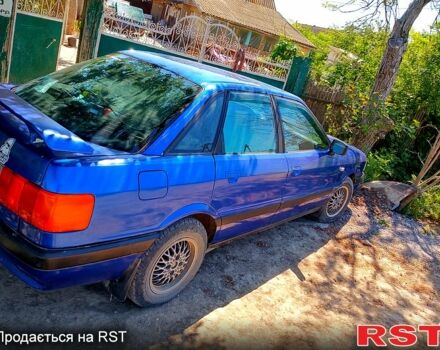 Синий Ауди 80, объемом двигателя 1.8 л и пробегом 0 тыс. км за 1300 $, фото 3 на Automoto.ua
