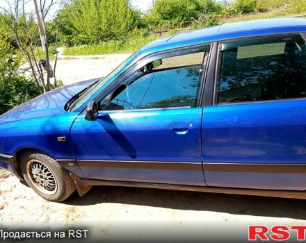 Синий Ауди 80, объемом двигателя 1.8 л и пробегом 0 тыс. км за 1300 $, фото 5 на Automoto.ua