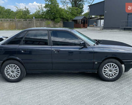 Синий Ауди 80, объемом двигателя 1.78 л и пробегом 300 тыс. км за 2600 $, фото 2 на Automoto.ua