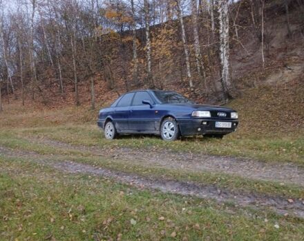 Синий Ауди 80, объемом двигателя 1.8 л и пробегом 340 тыс. км за 1450 $, фото 5 на Automoto.ua