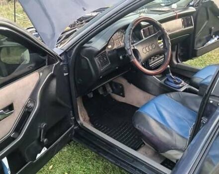 Синий Ауди 80, объемом двигателя 1.8 л и пробегом 326 тыс. км за 1500 $, фото 4 на Automoto.ua