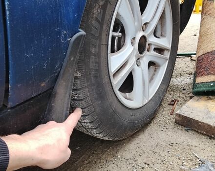 Синий Ауди 80, объемом двигателя 1.8 л и пробегом 777 тыс. км за 3000 $, фото 2 на Automoto.ua