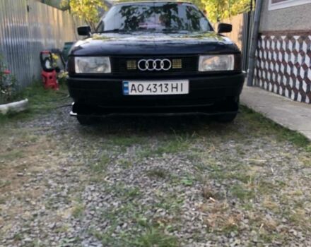 Синий Ауди 80, объемом двигателя 1.8 л и пробегом 370 тыс. км за 2200 $, фото 4 на Automoto.ua