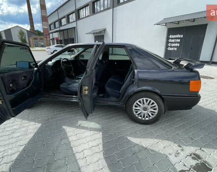 Синий Ауди 80, объемом двигателя 1.78 л и пробегом 300 тыс. км за 2600 $, фото 9 на Automoto.ua