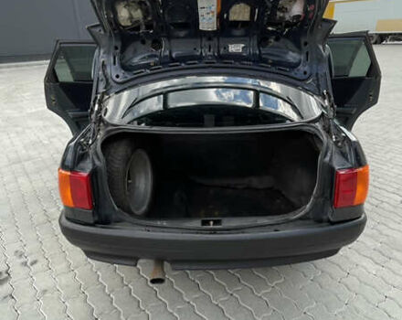 Синий Ауди 80, объемом двигателя 1.78 л и пробегом 300 тыс. км за 2600 $, фото 11 на Automoto.ua