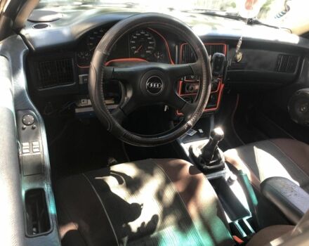 Синий Ауди 80, объемом двигателя 1.8 л и пробегом 370 тыс. км за 2200 $, фото 15 на Automoto.ua