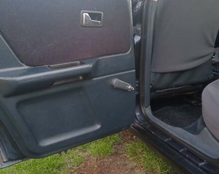 Синий Ауди 80, объемом двигателя 1.8 л и пробегом 476 тыс. км за 1550 $, фото 6 на Automoto.ua