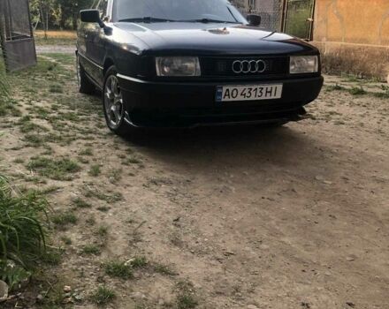 Синий Ауди 80, объемом двигателя 1.8 л и пробегом 370 тыс. км за 2200 $, фото 1 на Automoto.ua
