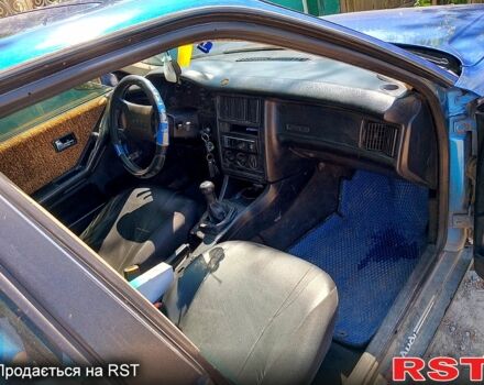 Синий Ауди 80, объемом двигателя 1.8 л и пробегом 0 тыс. км за 1300 $, фото 1 на Automoto.ua