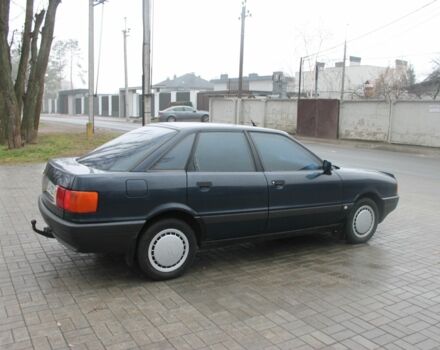 Синий Ауди 80, объемом двигателя 1.8 л и пробегом 200 тыс. км за 1900 $, фото 6 на Automoto.ua