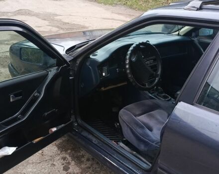 Синій Ауді 80, об'ємом двигуна 1.8 л та пробігом 350 тис. км за 2200 $, фото 4 на Automoto.ua