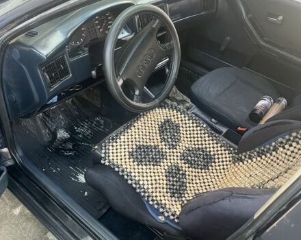 Синий Ауди 80, объемом двигателя 1.8 л и пробегом 400 тыс. км за 1500 $, фото 2 на Automoto.ua