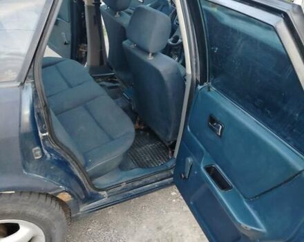 Синій Ауді 80, об'ємом двигуна 1.78 л та пробігом 999 тис. км за 1300 $, фото 1 на Automoto.ua
