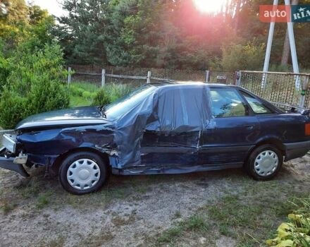 Синий Ауди 80, объемом двигателя 1.8 л и пробегом 432 тыс. км за 800 $, фото 5 на Automoto.ua