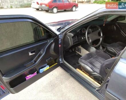 Синий Ауди 80, объемом двигателя 2 л и пробегом 375 тыс. км за 2400 $, фото 9 на Automoto.ua