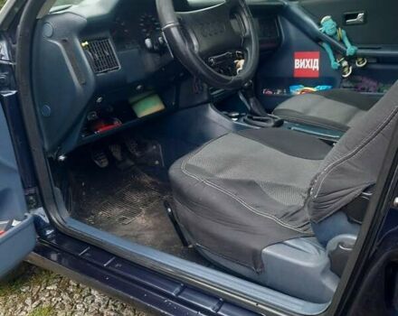 Синий Ауди 80, объемом двигателя 1.8 л и пробегом 422 тыс. км за 2000 $, фото 1 на Automoto.ua